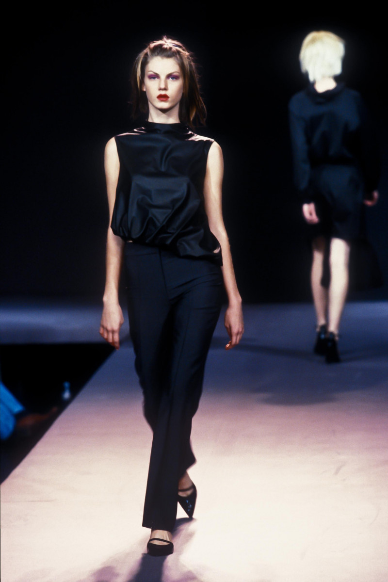 Angela Lindvall featured in  the Martine Sitbon fashion show for Spring/Summer 1998