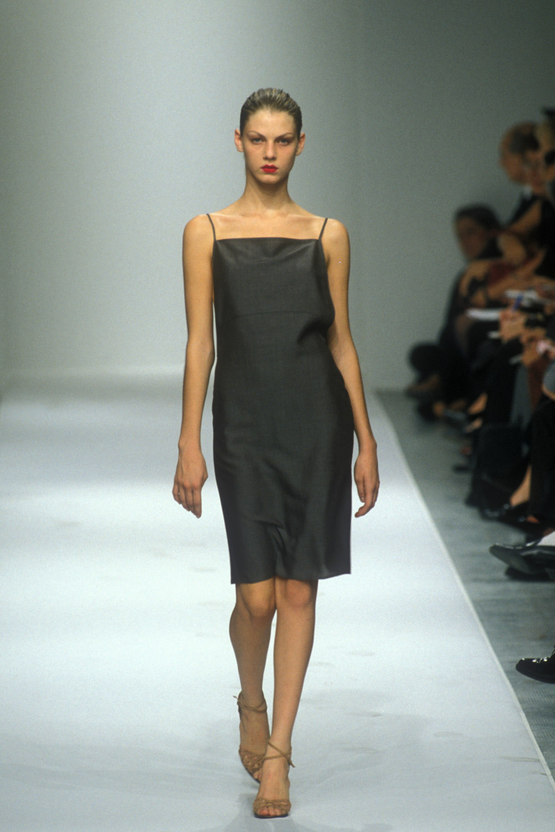 Angela Lindvall featured in  the Narciso Rodriguez fashion show for Spring/Summer 1998