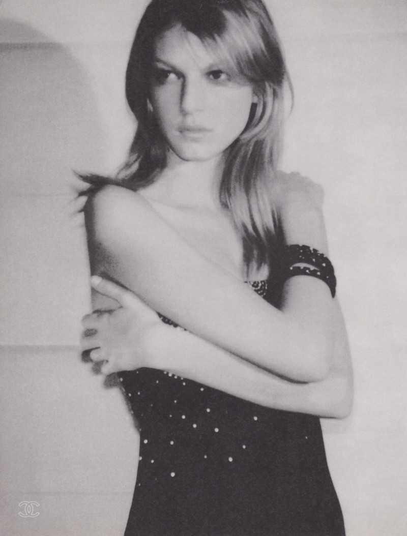 Angela Lindvall featured in  the Chanel lookbook for Autumn/Winter 2000