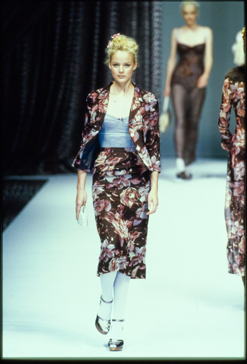 Dolce & Gabbana fashion show for Spring/Summer 1997