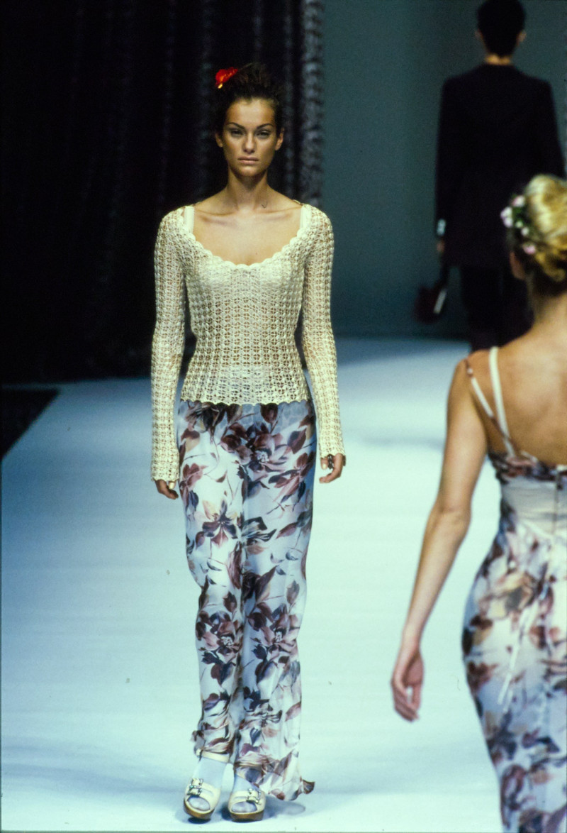 Dolce & Gabbana fashion show for Spring/Summer 1997