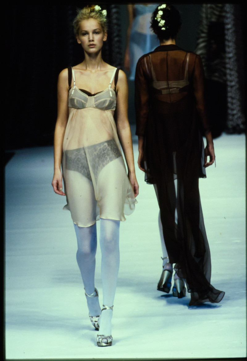Dolce & Gabbana fashion show for Spring/Summer 1997