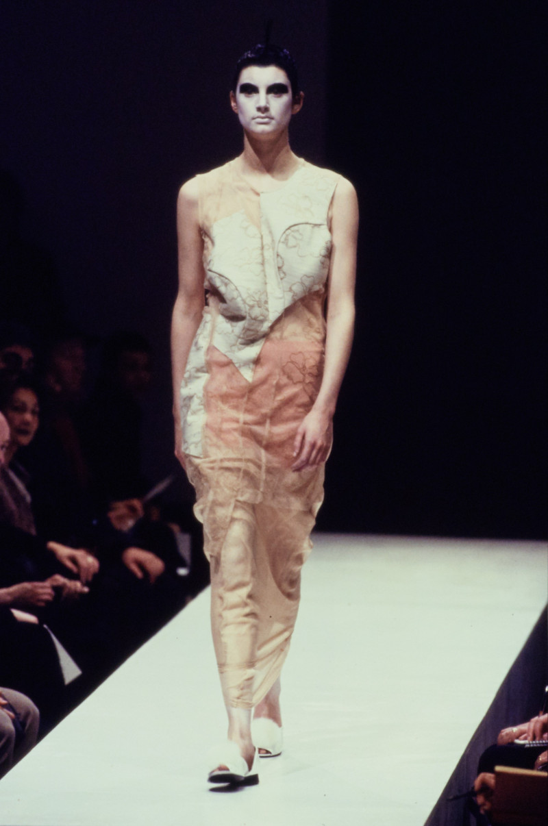 Comme Des Garcons fashion show for Autumn/Winter 1997