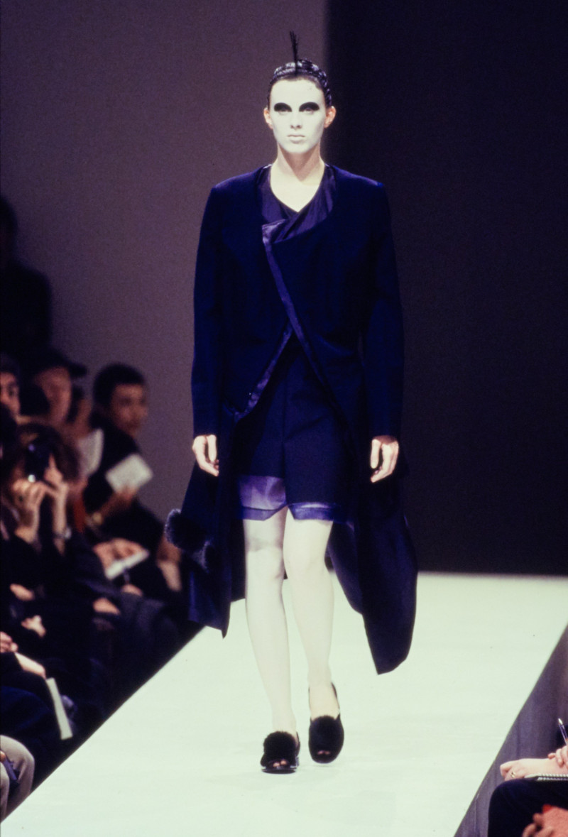 Comme Des Garcons fashion show for Autumn/Winter 1997