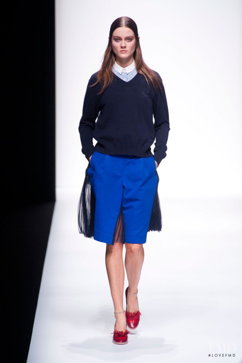 Monika Jagaciak featured in  the Sacai fashion show for Spring/Summer 2013