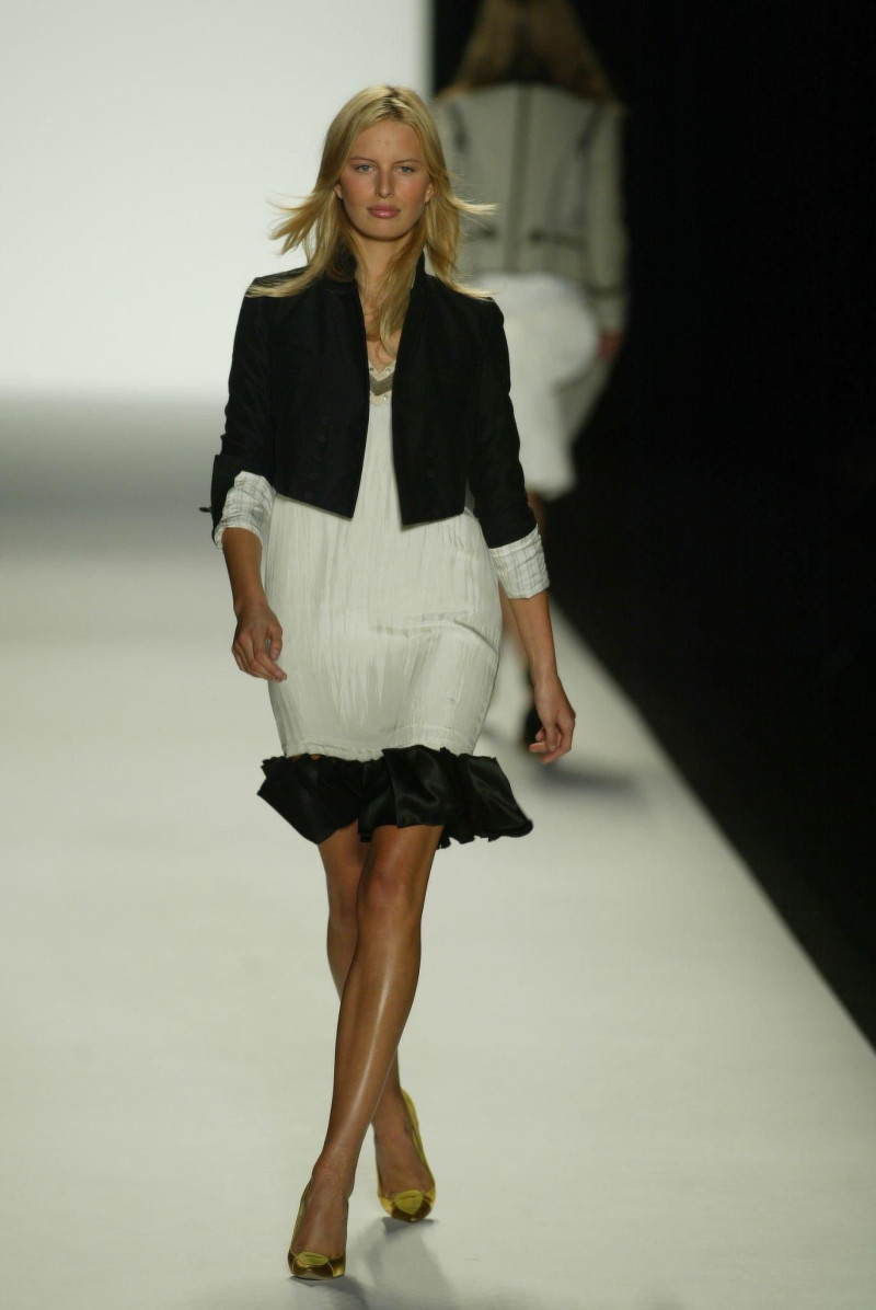 Karolina Kurkova featured in  the Chloe fashion show for Spring/Summer 2005