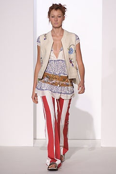 Marni fashion show for Spring/Summer 2002