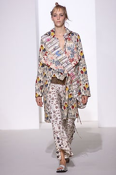 Marni fashion show for Spring/Summer 2002