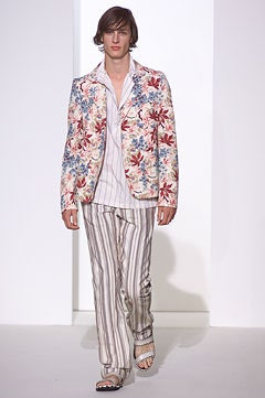 Marni fashion show for Spring/Summer 2002