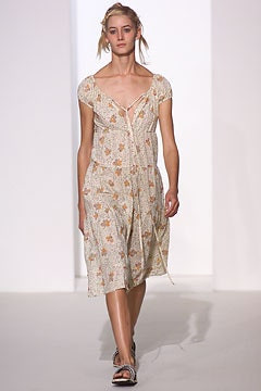 Marni fashion show for Spring/Summer 2002