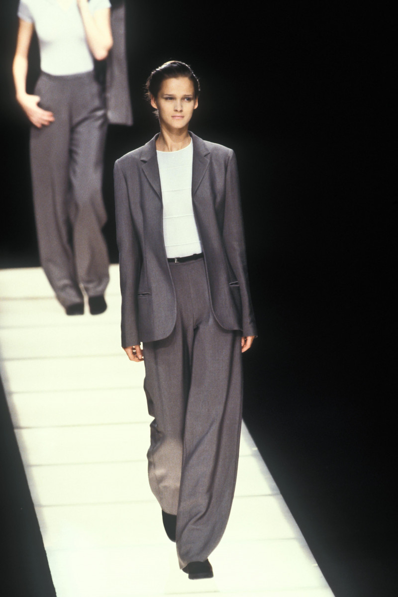 Carmen Kass featured in  the Giorgio Armani fashion show for Autumn/Winter 1998