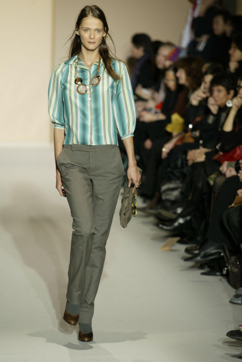 Carmen Kass featured in  the Marni fashion show for Autumn/Winter 2005