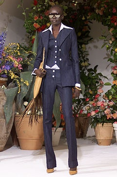 Dolce & Gabbana fashion show for Spring/Summer 2002