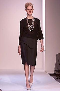 Narciso Rodriguez fashion show for Autumn/Winter 2000