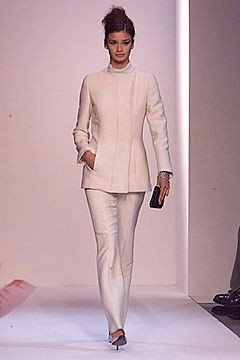 Narciso Rodriguez fashion show for Autumn/Winter 2000