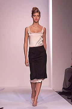 Narciso Rodriguez fashion show for Autumn/Winter 2000