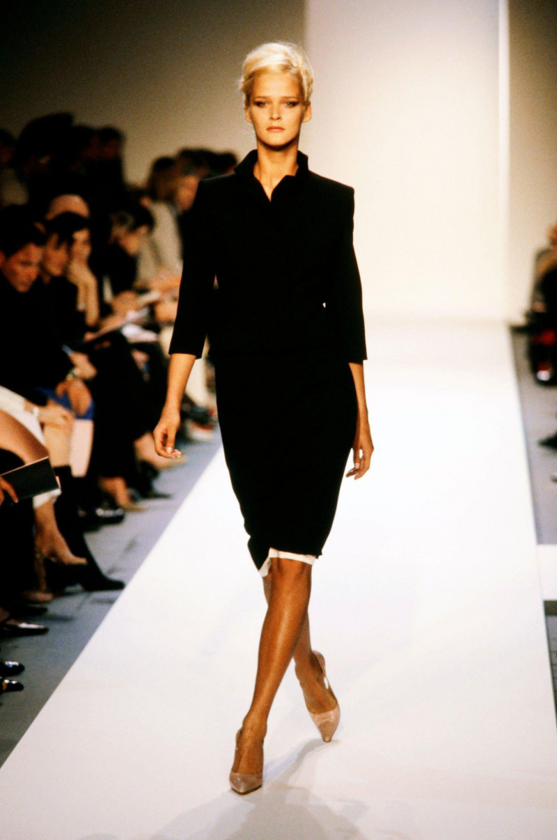 Carmen Kass featured in  the Narciso Rodriguez fashion show for Autumn/Winter 2000