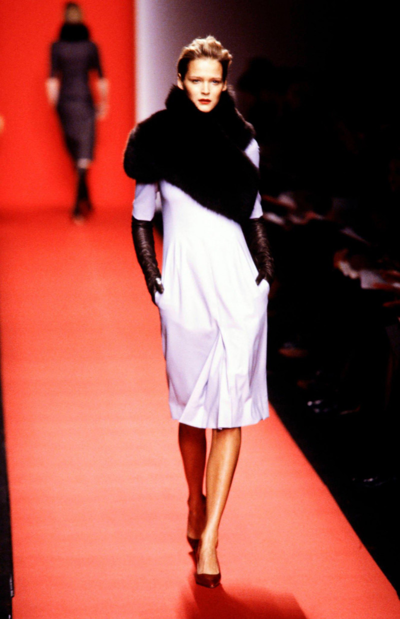 Carmen Kass featured in  the Carolina Herrera fashion show for Autumn/Winter 1999