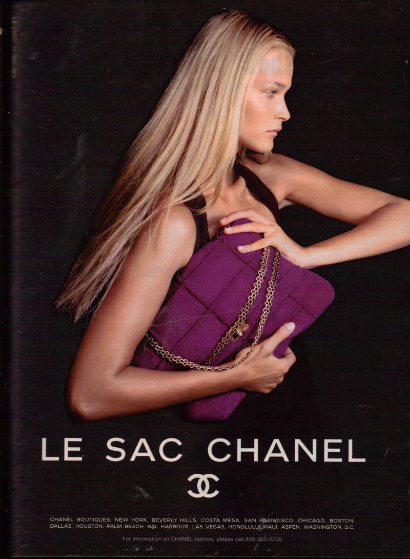 Carmen Kass featured in  the Chanel Le Sac Chanel advertisement for Autumn/Winter 1999