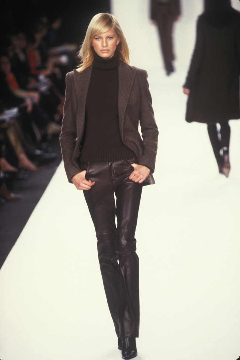 Karolina Kurkova featured in  the Ralph Lauren Collection fashion show for Autumn/Winter 2001