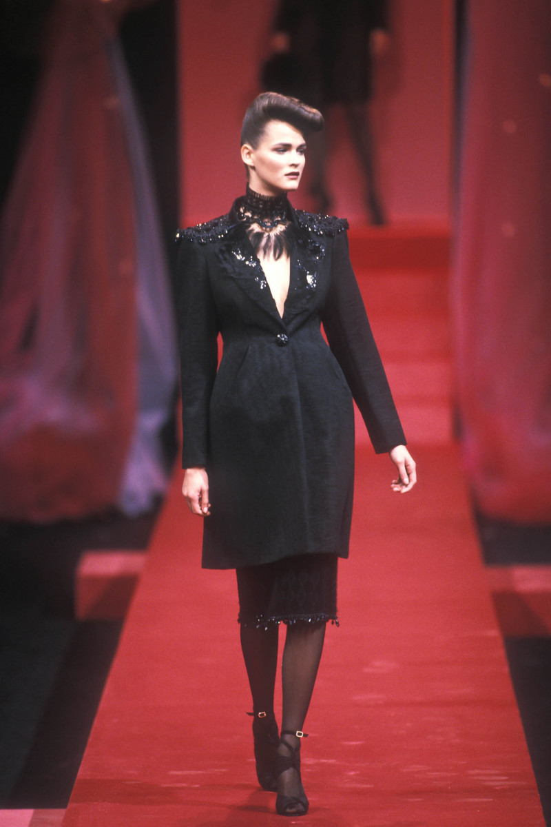Carmen Kass featured in  the Christian Lacroix fashion show for Autumn/Winter 1998