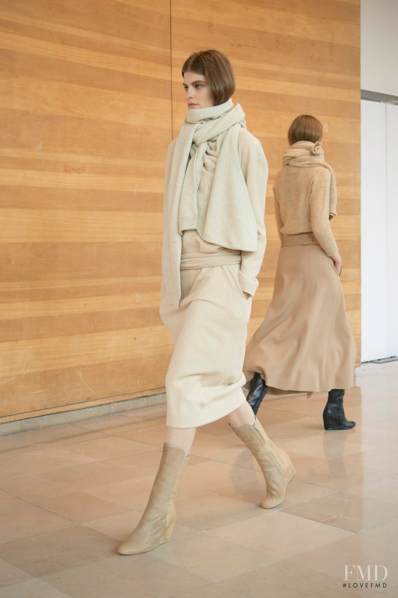 Christophe Lemaire fashion show for Autumn/Winter 2014