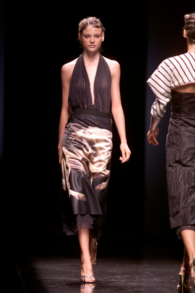 Chloe fashion show for Spring/Summer 2001