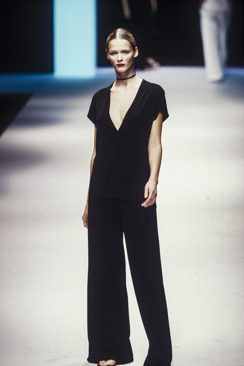 Carmen Kass featured in  the Salvatore Ferragamo fashion show for Spring/Summer 1999