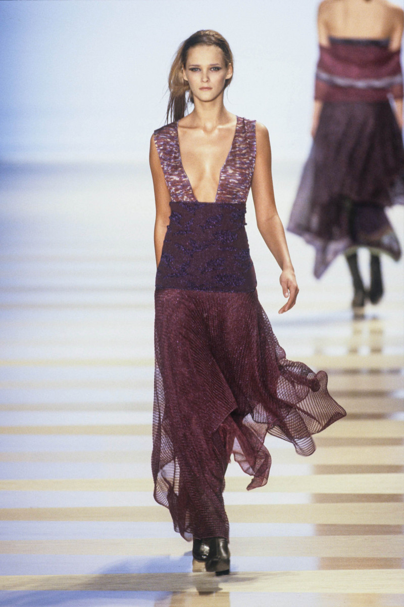 Carmen Kass featured in  the Missoni fashion show for Autumn/Winter 1999