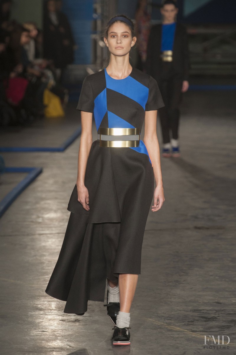 Madi Fogg featured in  the Roksanda Ilincic fashion show for Autumn/Winter 2014