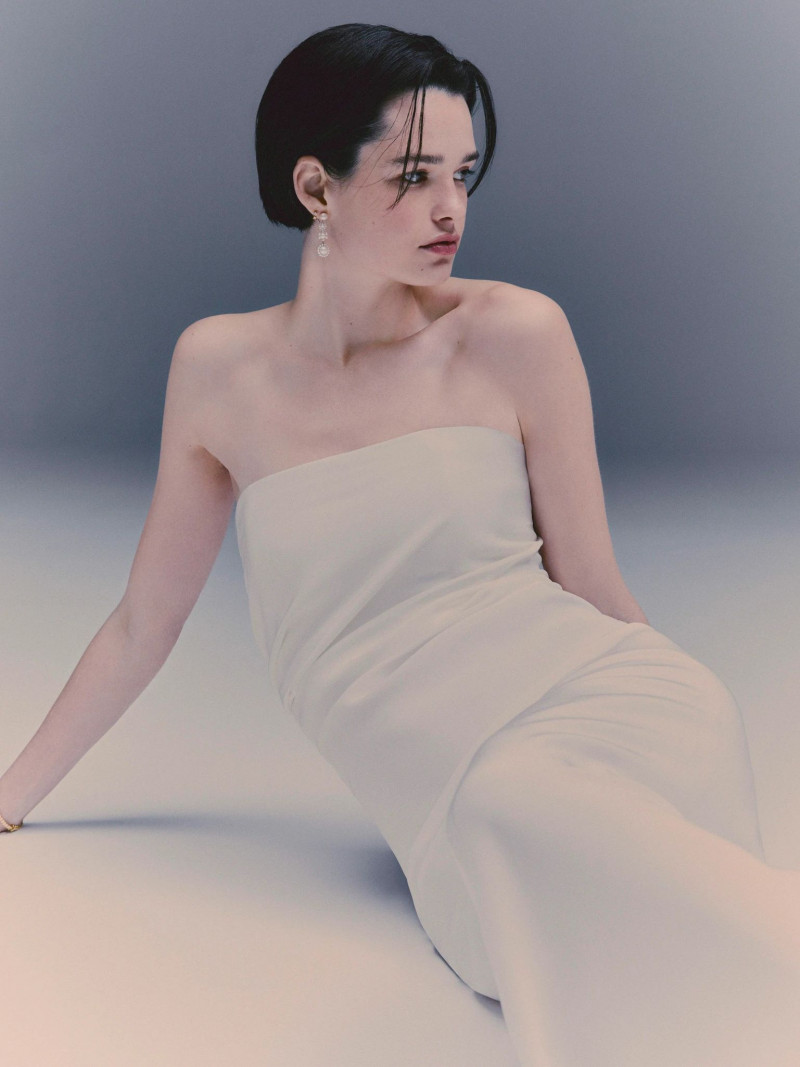 Sarah Hartog featured in  the Net-a-Porter Bridal advertisement for Summer 2023