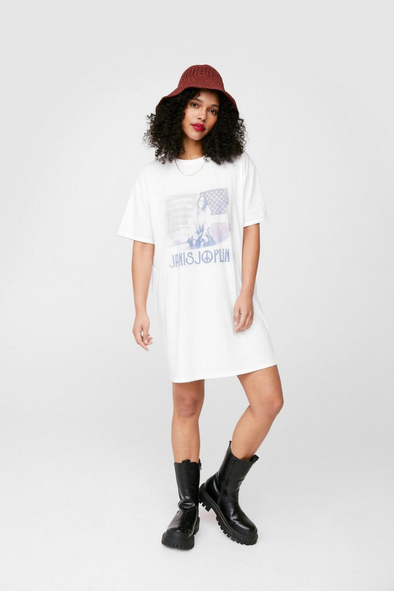 Ruby Campbell featured in  the Nasty Gal catalogue for Summer 2021