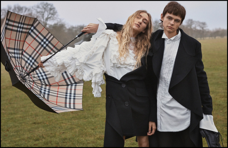 Burberry advertisement for Autumn/Winter 2017