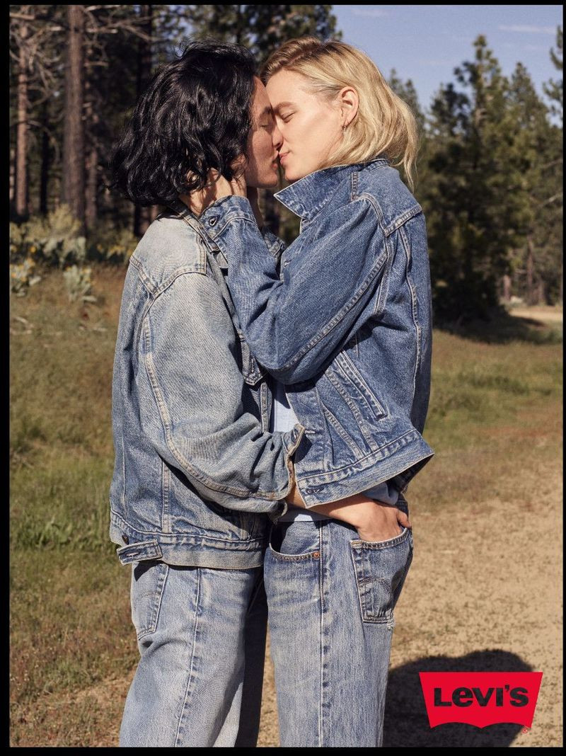 Levi’s advertisement for Holiday 2017