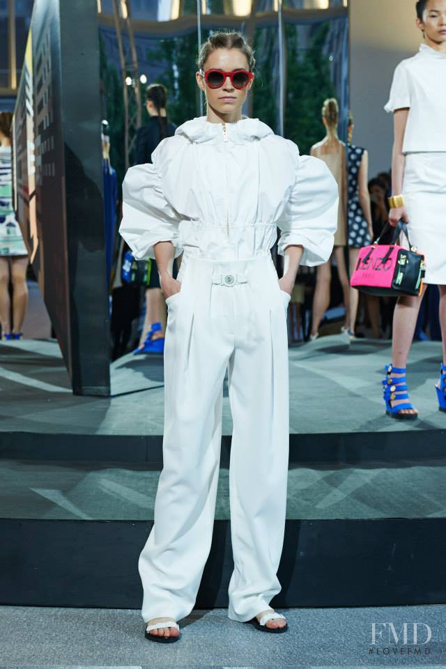 Eliza Hartmann featured in  the Kenzo fashion show for Resort 2015