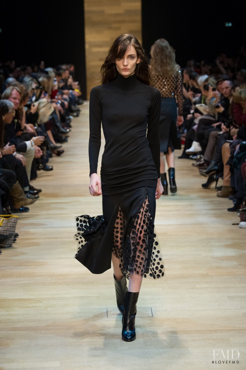 Guy Laroche fashion show for Autumn/Winter 2014