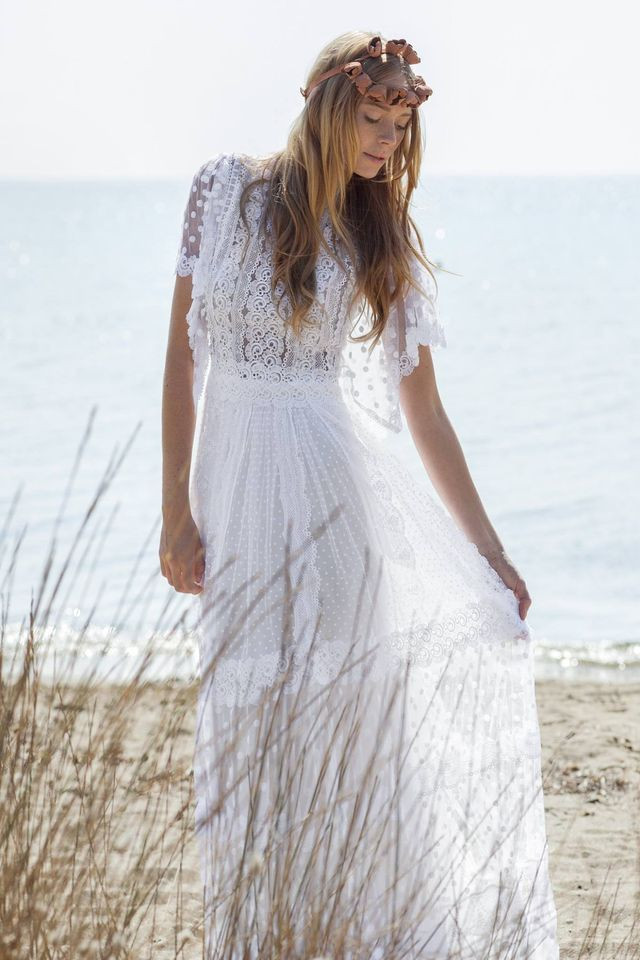 Costarellos Bridal lookbook for Spring/Summer 2016