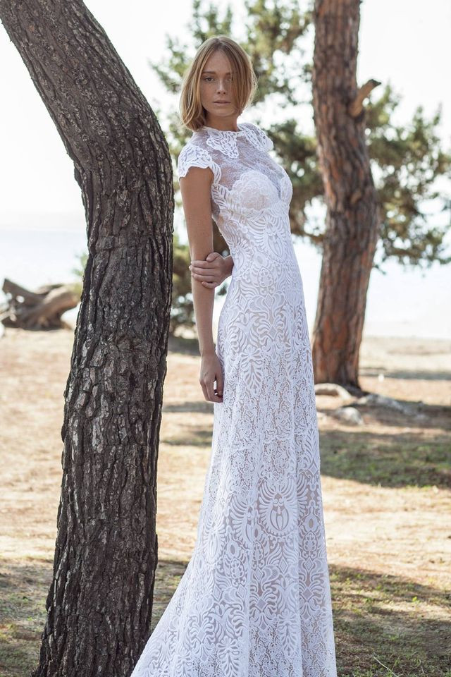 Costarellos Bridal lookbook for Spring/Summer 2016