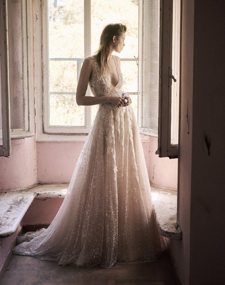 Costarellos Bridal lookbook for Spring/Summer 2018