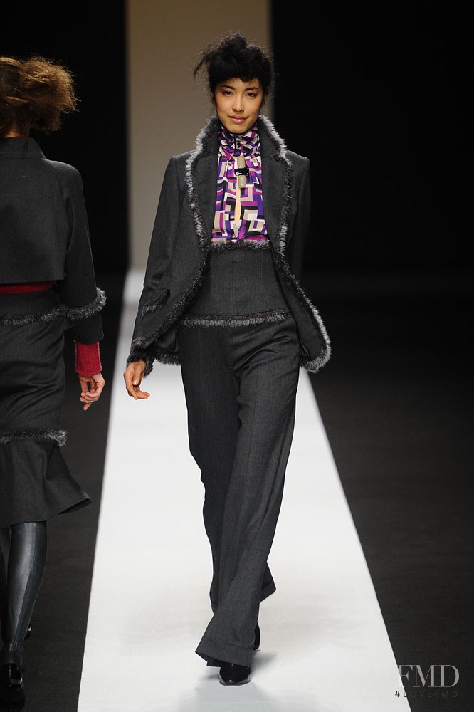 Tae Ashida fashion show for Autumn/Winter 2014