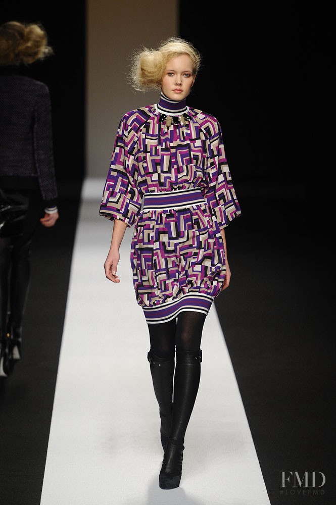 Tae Ashida fashion show for Autumn/Winter 2014