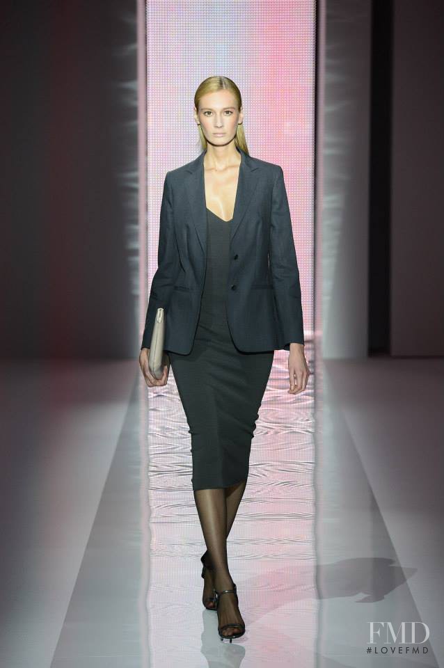 Max Mara Marvelous fashion show for Spring/Summer 2013