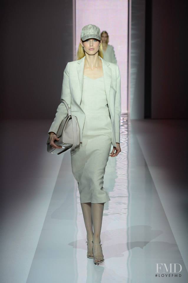 Max Mara Marvelous fashion show for Spring/Summer 2013