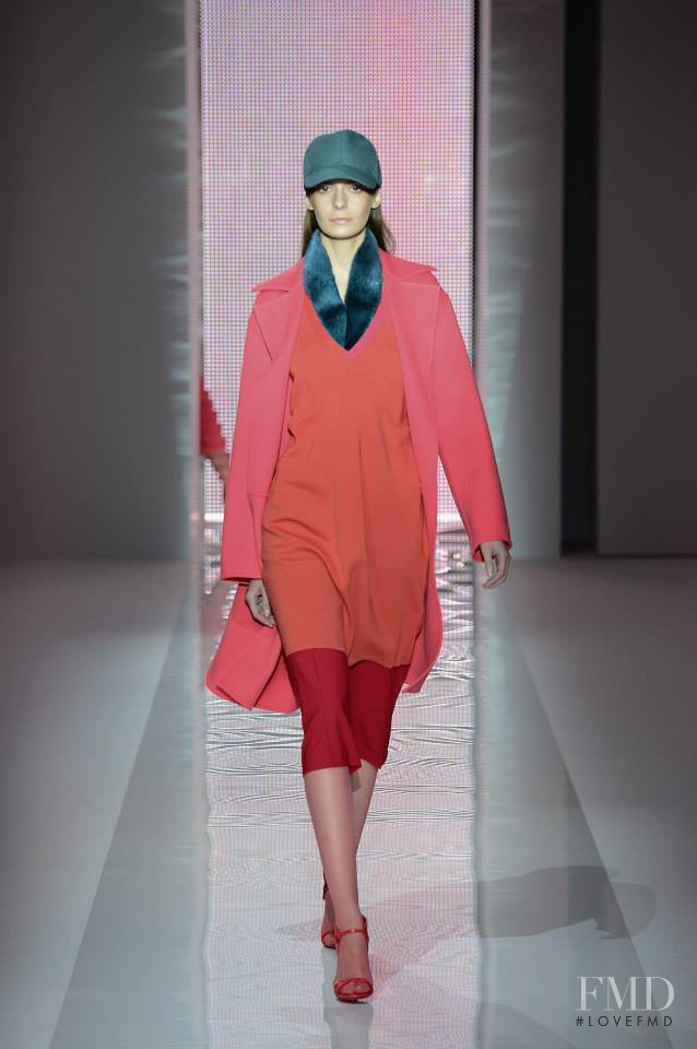 Max Mara Marvelous fashion show for Spring/Summer 2013