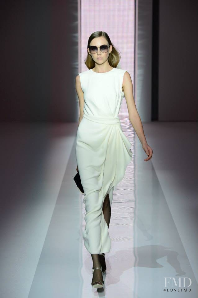 Max Mara Marvelous fashion show for Spring/Summer 2013