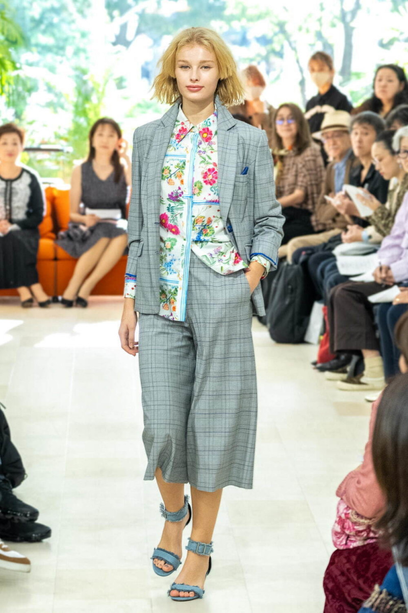 Yuki Torii fashion show for Spring/Summer 2024