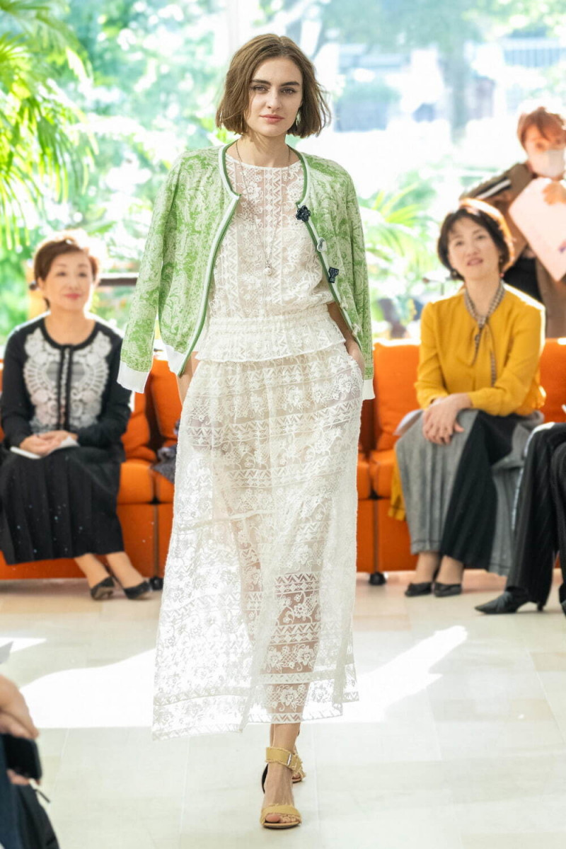 Yuki Torii fashion show for Spring/Summer 2024