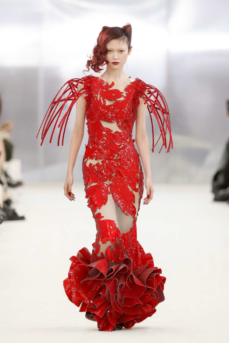 Louis Shengtao Chen fashion show for Spring/Summer 2024