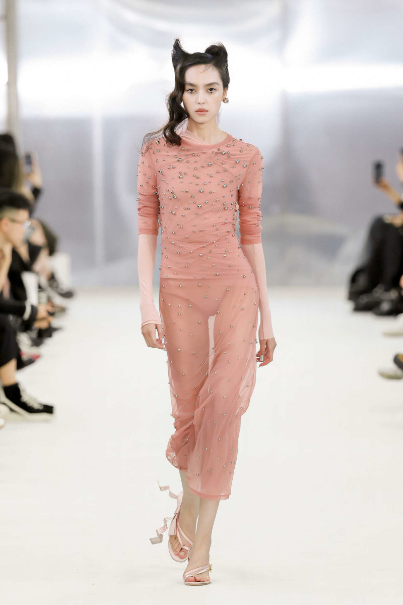 Louis Shengtao Chen fashion show for Spring/Summer 2024