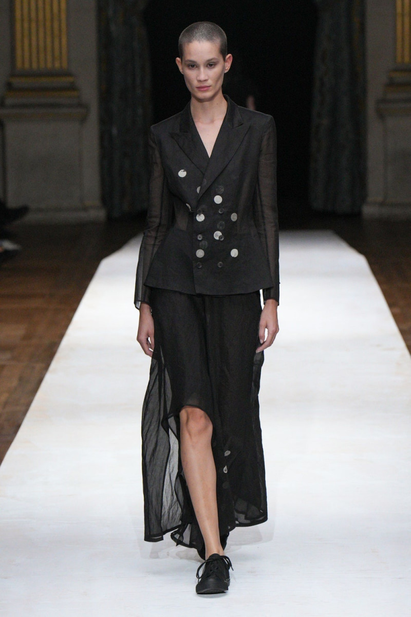 Yohji Yamamoto fashion show for Spring/Summer 2024